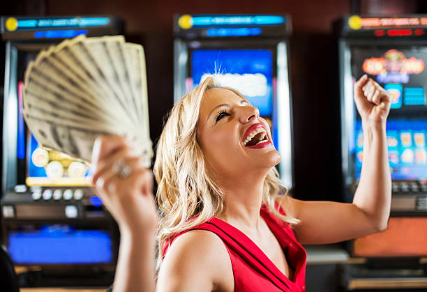 Money Train slot game interface on 1toto showing reels, bet controls, and balance display