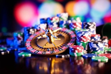 1toto game categories — slots, live-dealer tables, and sports betting